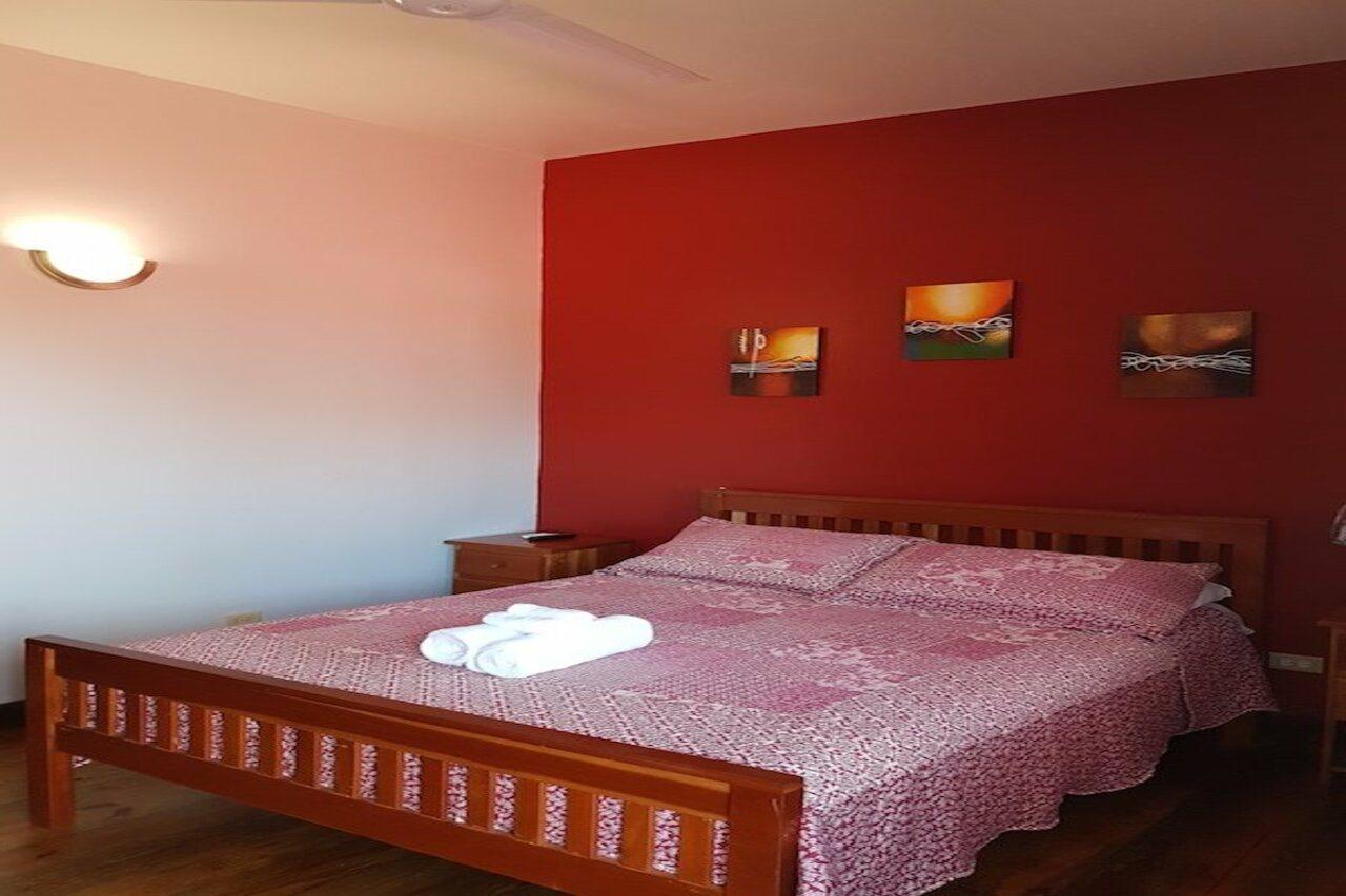 Serenade Hotel Placencia Eksteriør bilde